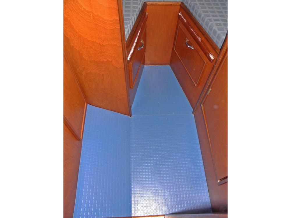 Vorschiff, Innenausstattung